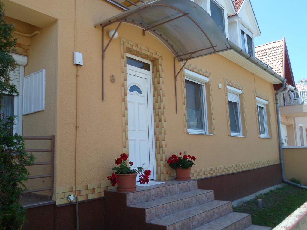 Makai Apartman Hajduszoboszlo Exterior foto